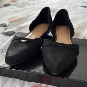 Elegant Black Women's Flats